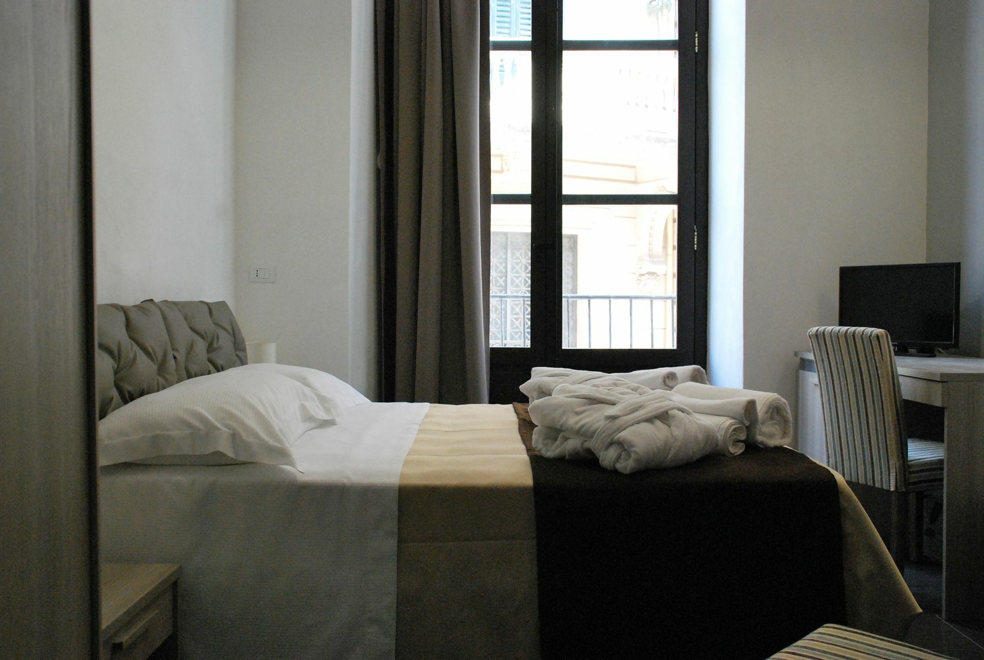 Casasicilia Carlo V Hotel Palermo Exterior foto